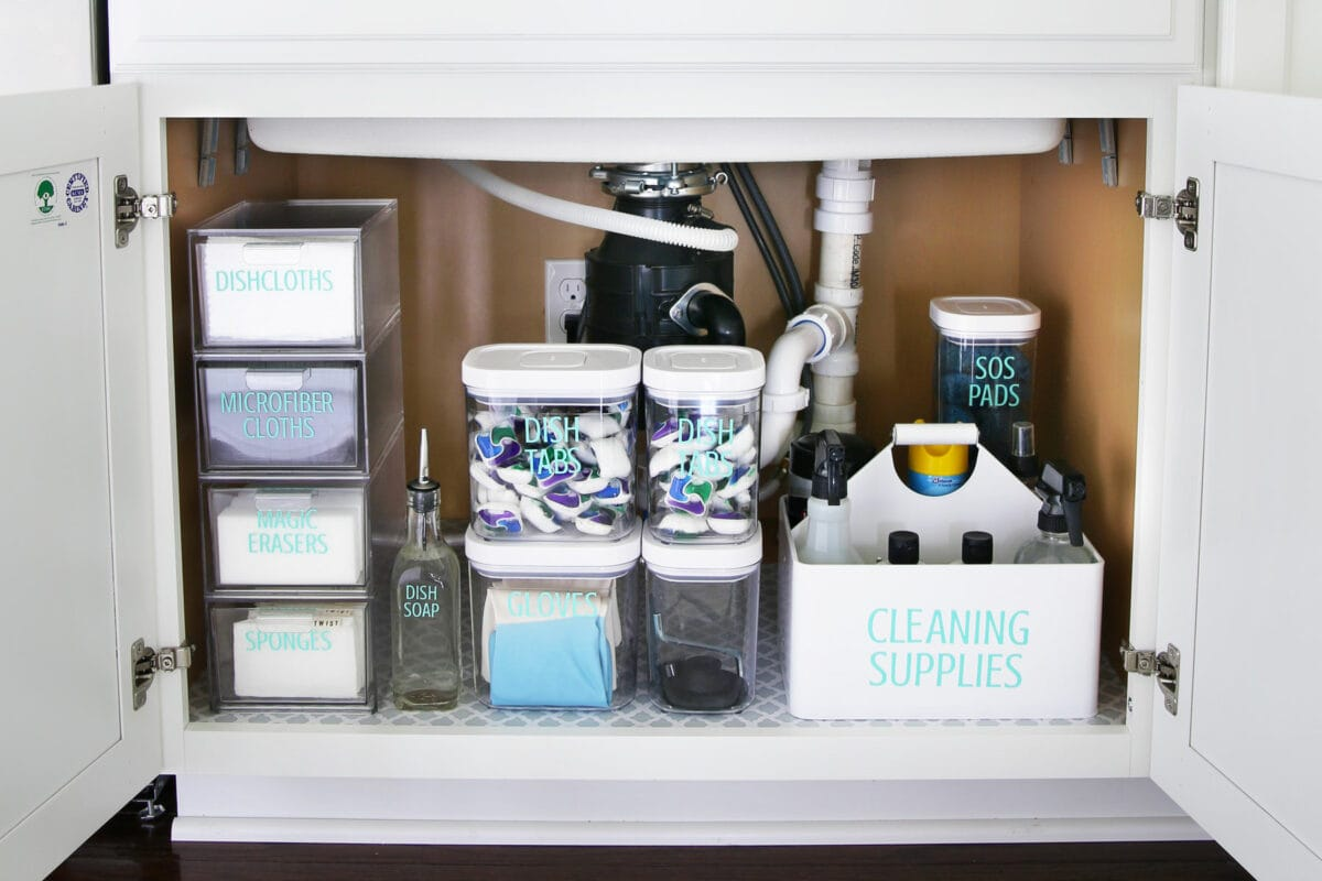 Durable Kitchen Materials for The Woodlands Homes