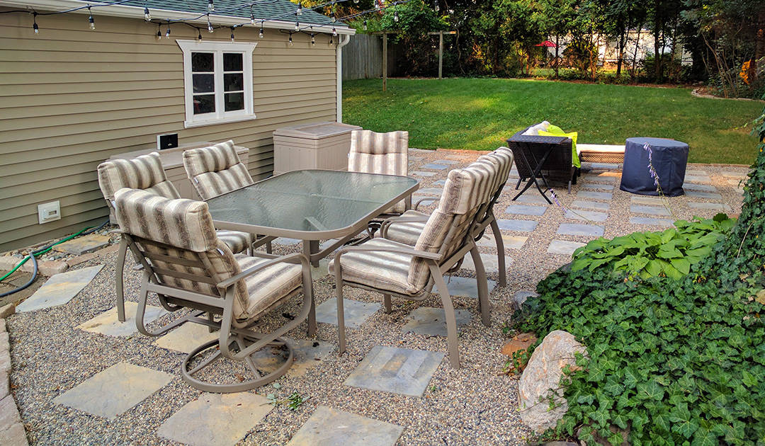 Paver patio installation in Splendora TX